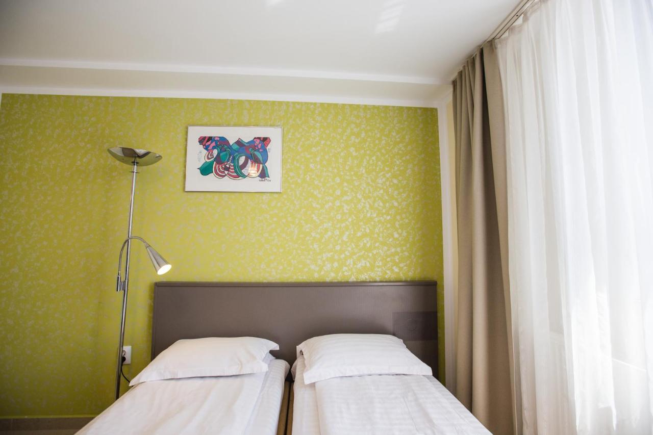 Hotel Seneca Baia Mare Luaran gambar