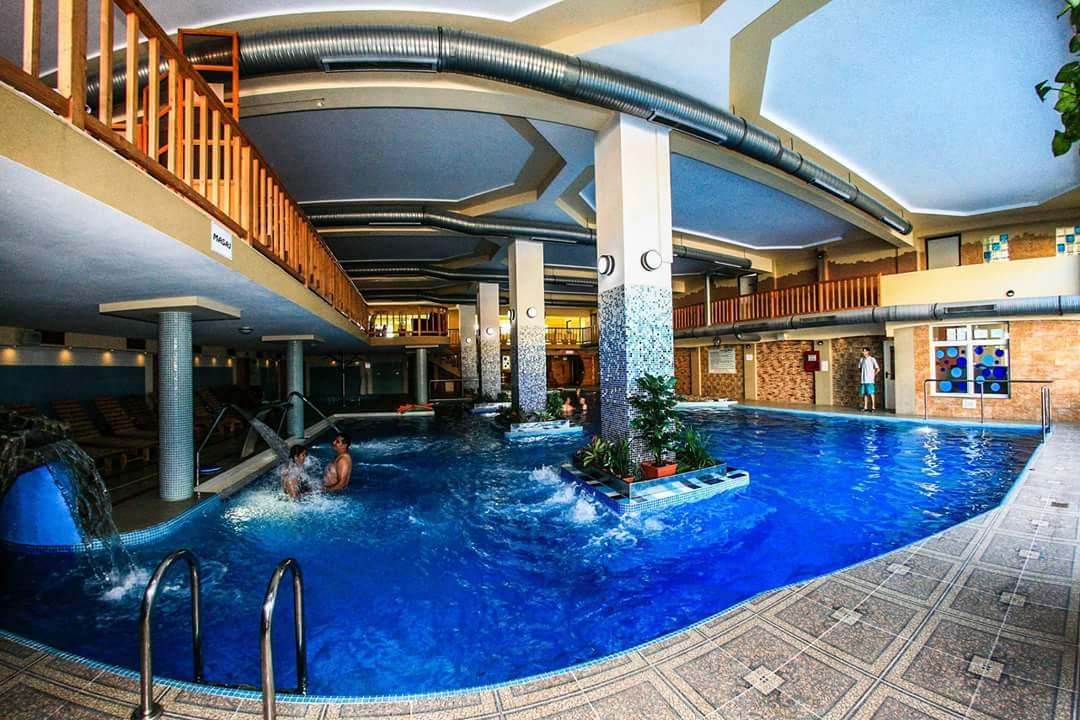 Hotel Seneca Baia Mare Luaran gambar