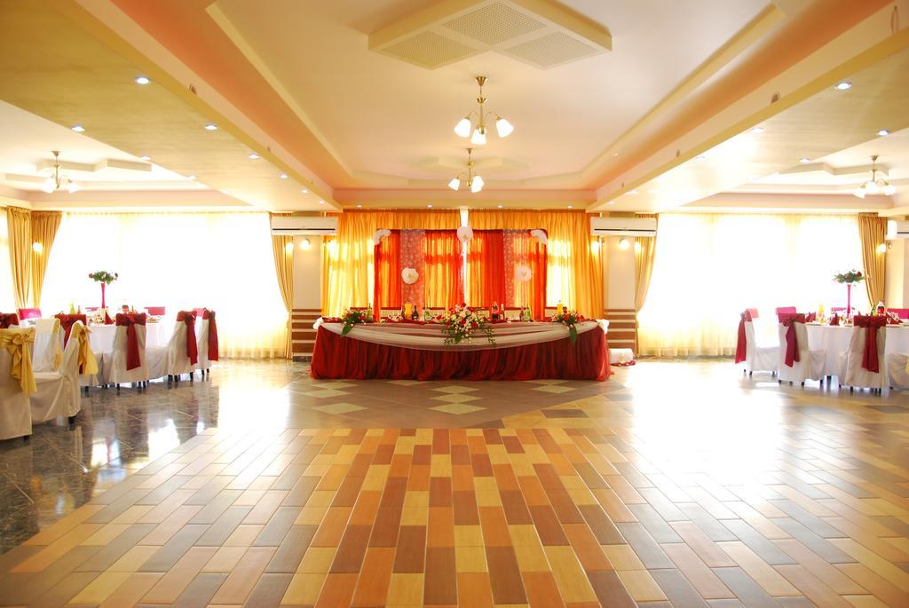 Hotel Seneca Baia Mare Luaran gambar