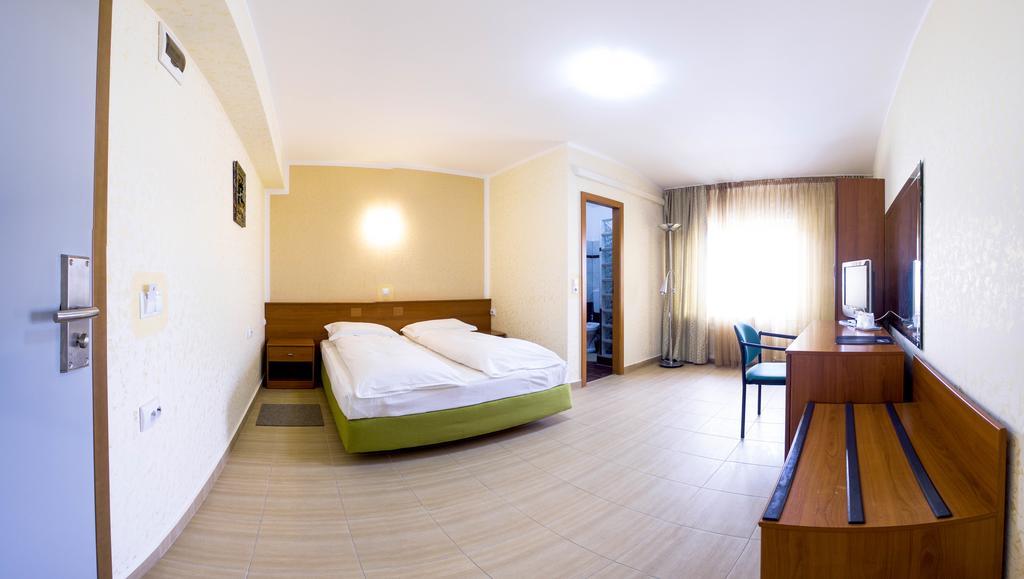 Hotel Seneca Baia Mare Luaran gambar