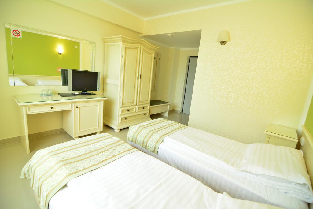 Hotel Seneca Baia Mare Luaran gambar